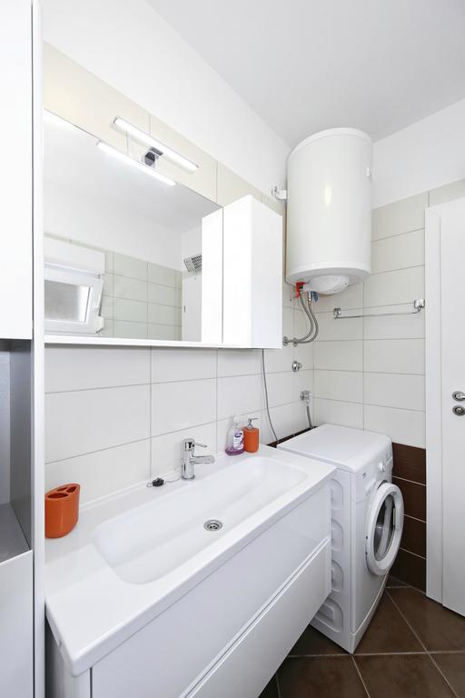 Apartments Matkovic Sveti Filip i Jakov Eksteriør bilde